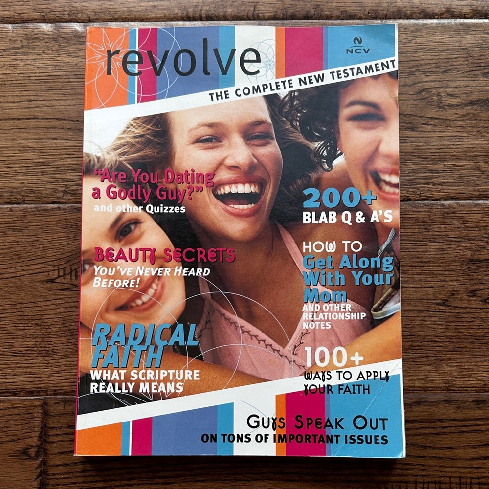 Revolve NCV New Testament Book